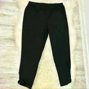 Nwot Vera Wang simply Vera black leggings with cut out and silver hoop detail L